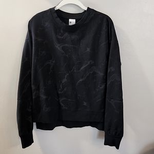 EUC All in Motion Marbled Sweater - Black (Small)